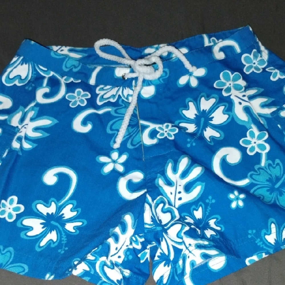 Blue Floral Women's Shorts